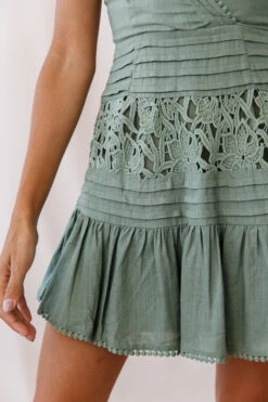 Bianca Fluted Hem Tie-Back Dress Olive 11 Bianca Fluted Hem Tie-Back Dress Olive -Selfie Leslie Shop 190123 sl14009 st1932d olive