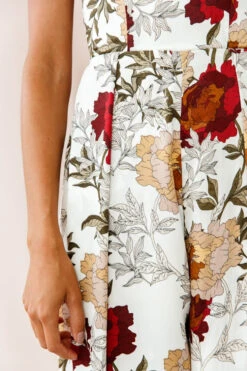 Yuzu Wide Leg Bandeau Jumpsuit White 11 Yuzu Wide Leg Bandeau Jumpsuit White -Selfie Leslie Shop 190123 sl15128 25879b03 white