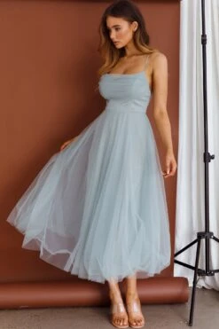 Floating By Pleated Neckline Mesh Midi Dress Sage 12 Floating By Pleated Neckline Mesh Midi Dress Sage -Selfie Leslie Shop 27460D05 20SAGE 4