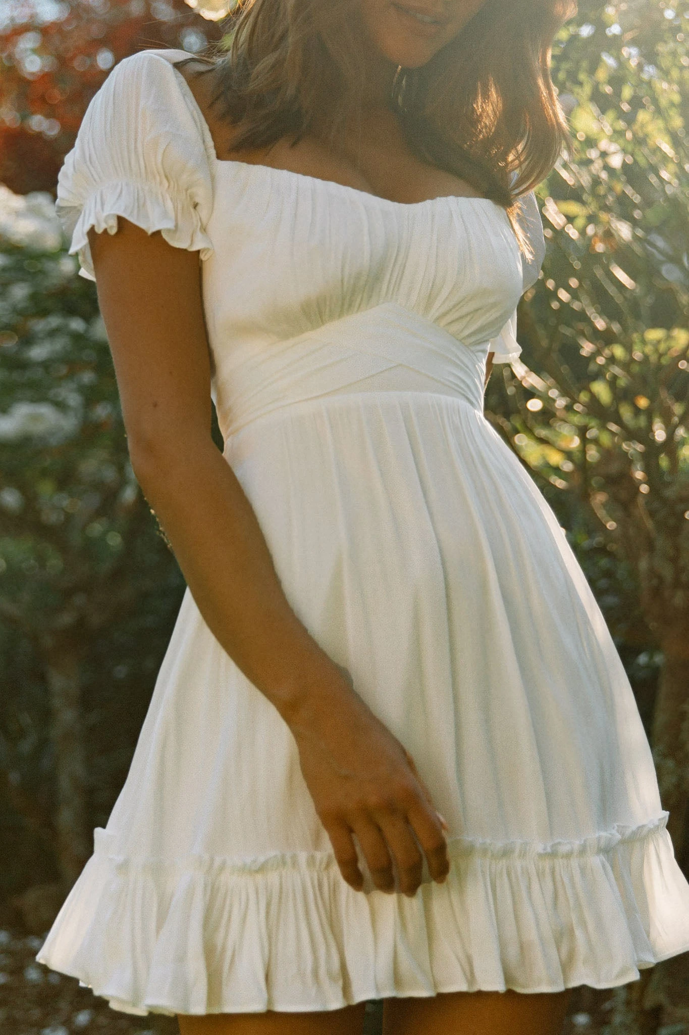 Linka Off-Shoulder Tie Back Dress White 6 Linka Off-Shoulder Tie Back Dress White - Image 4