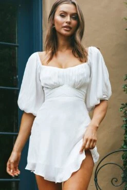 Linka On Or Off-Shoulder Half Sleeve Tie-Back Dress White