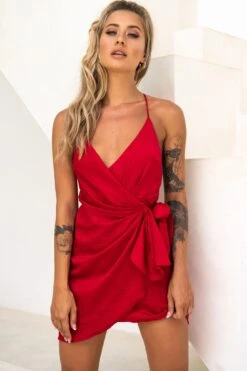 Medellin Gathered Detail Side-Tie Wrap Dress Red -Selfie Leslie Shop 62870B RED 5