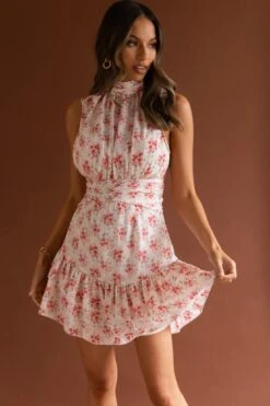 Mandalay High Neck Sleeveless Waistband Dress Vintage Floral Pink 13 Mandalay High Neck Sleeveless Waistband Dress Vintage Floral Pink -Selfie Leslie Shop 63281JE03 20PINK 4