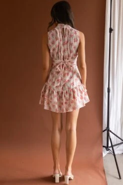 Mandalay High Neck Sleeveless Waistband Dress Vintage Floral Pink 17 Mandalay High Neck Sleeveless Waistband Dress Vintage Floral Pink -Selfie Leslie Shop 63281JE03 20PINK 8