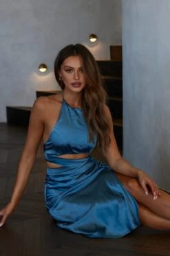 Social Butterfly Cut-Out Waist Midi Dress Midnight Blue -Selfie Leslie Shop 63398J08 20MIDNIGHT 20BLUE 8