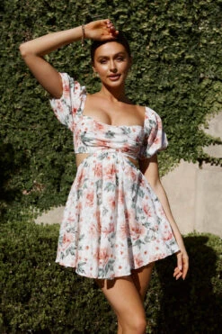 You're So Magic Cut-Out Mini Dress Floral Peach -Selfie Leslie Shop 63509B 20PEACH 8
