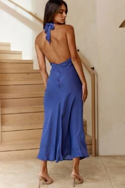 Madison Avenue Keyhole Bust Halterneck Midi Dress Blue 11 Madison Avenue Keyhole Bust Halterneck Midi Dress Blue -Selfie Leslie Shop 63545J BLUE 4