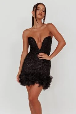 Time Of My Life Applique Mini Dress Black -Selfie Leslie Shop 64135B 20BLACK 8