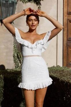 Sweet Melody Sweetheart Neckline Off-Shoulder Dress Lace White 18 Sweet Melody Sweetheart Neckline Off-Shoulder Dress Lace White -Selfie Leslie Shop CM1087D03 20WHITE 8