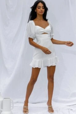 Catch Feelings Sweetheart Neckline Puff Sleeve Dot Trim Dress White -Selfie Leslie Shop CM1179B15 20WHITE 6