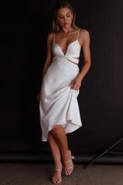 Dance With Me Crossover Bust Midi Dress Ivory -Selfie Leslie Shop CM1585B 20IVORY 5