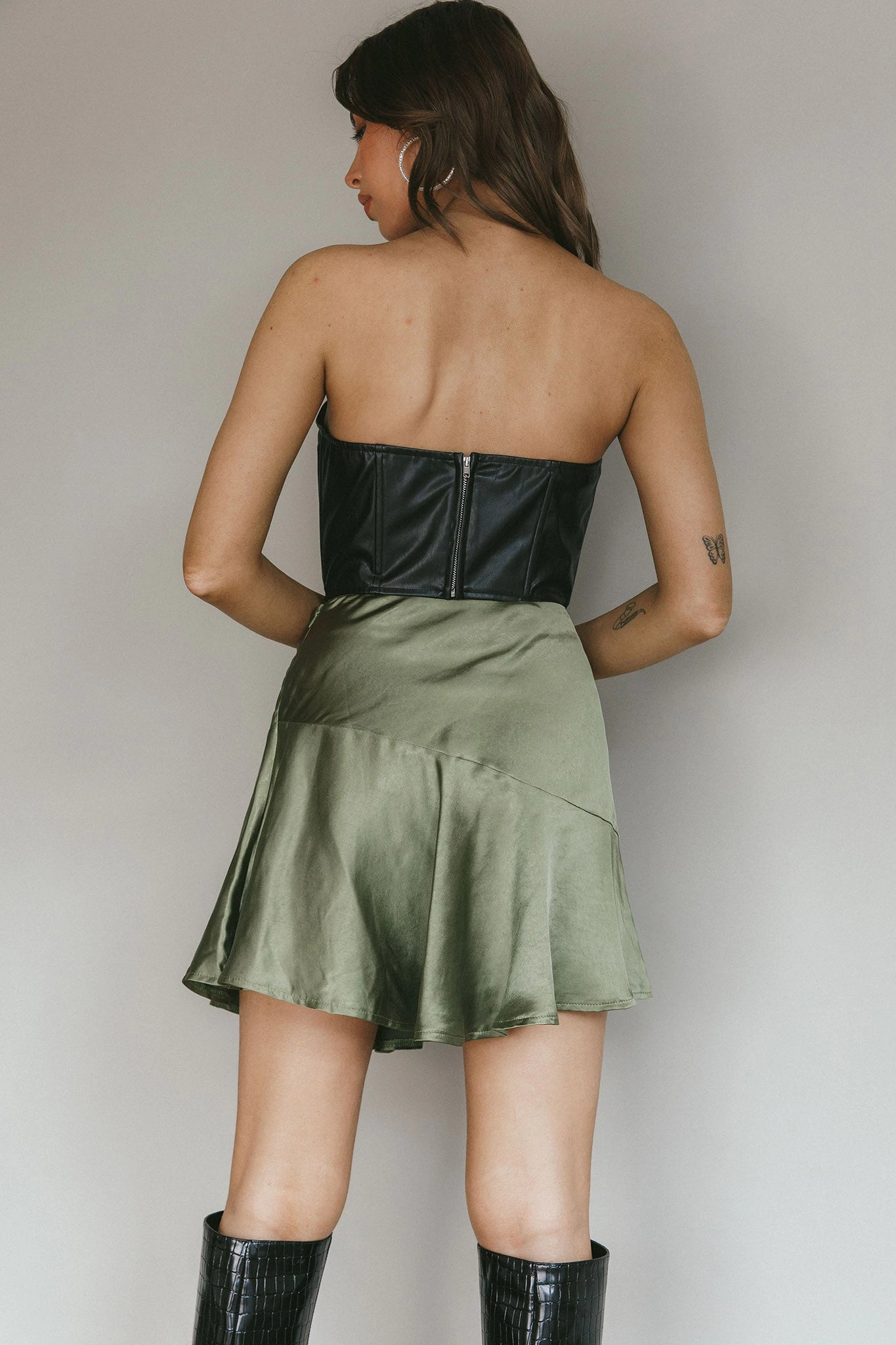 Gwyneth Flounce Mini Skirt Khaki 4 Gwyneth Flounce Mini Skirt Khaki - Image 2