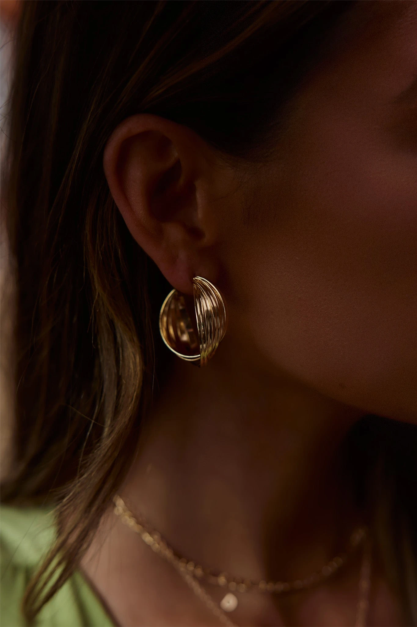 Celia Twist Hoop Earrings Gold 8 Celia Twist Hoop Earrings Gold - Image 6