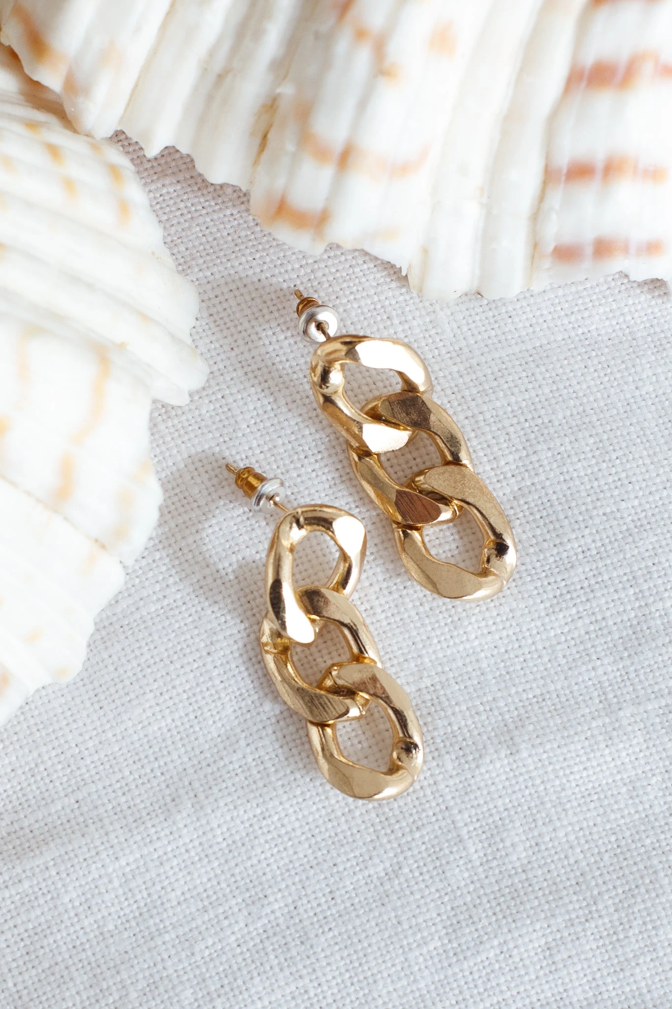 Korah Chain Earrings Gold 3 Korah Chain Earrings Gold