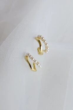 Charis Double Hoops Gold 13 Charis Double Hoops Gold -Selfie Leslie Shop ER00112 20GOLD 6