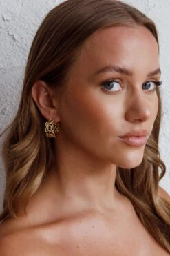 Georgiana Open Chain Hoop Earrings Gold -Selfie Leslie Shop ER0140GOLD 5