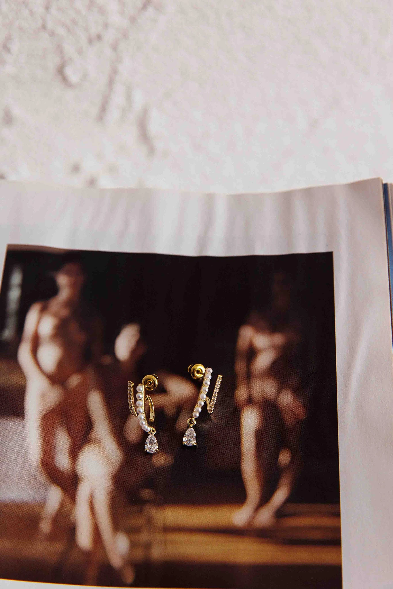 Dawn Double Pierce Illusion Earrings Gold 5 Dawn Double Pierce Illusion Earrings Gold - Image 3