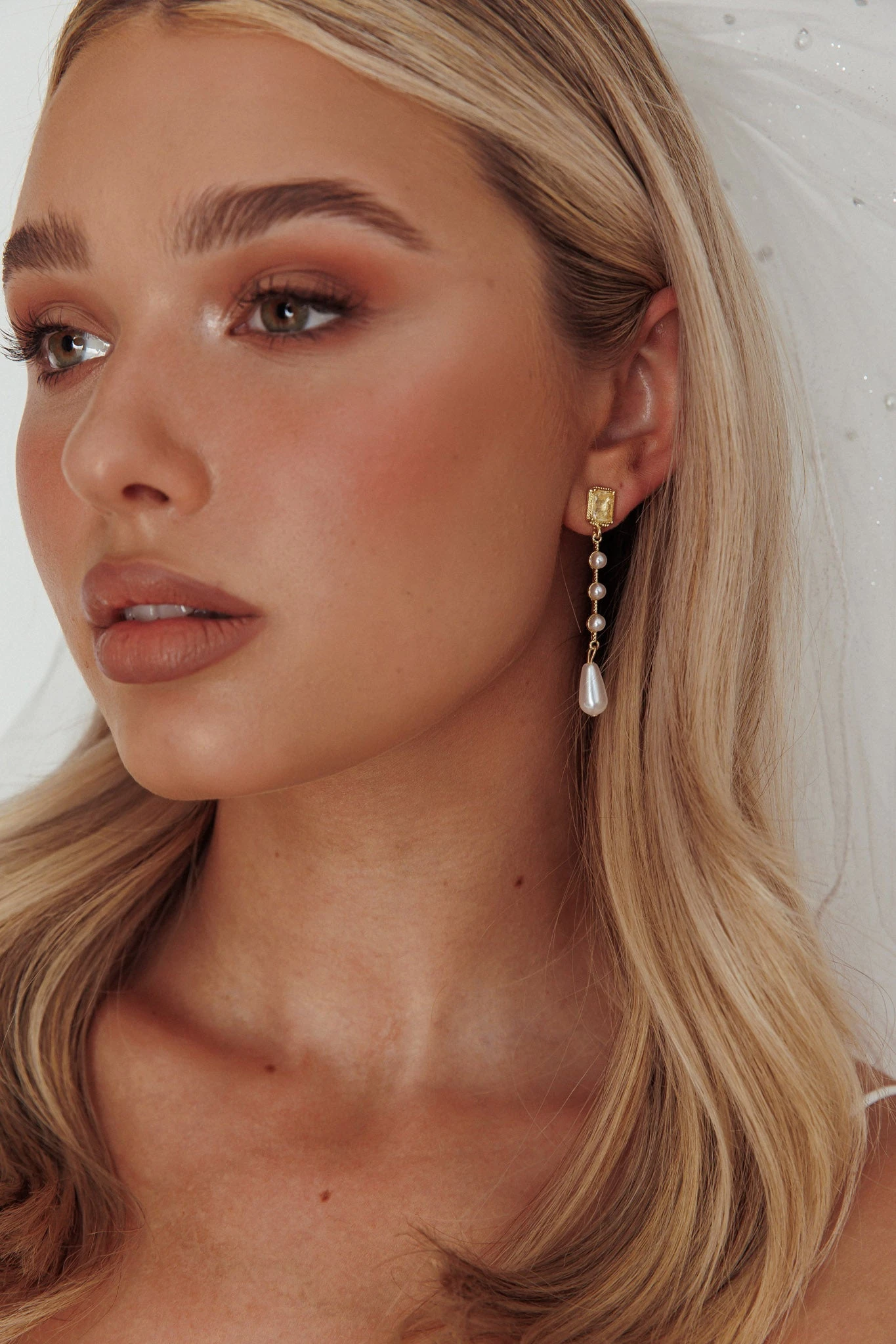 Mercy Pearl & Crystal Drop Earrings Gold 9 Mercy Pearl & Crystal Drop Earrings Gold - Image 7