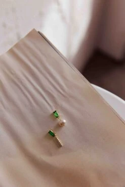 Ireland Gem & Pearl Earrings Gold -Selfie Leslie Shop ER0159 20GOLD 4