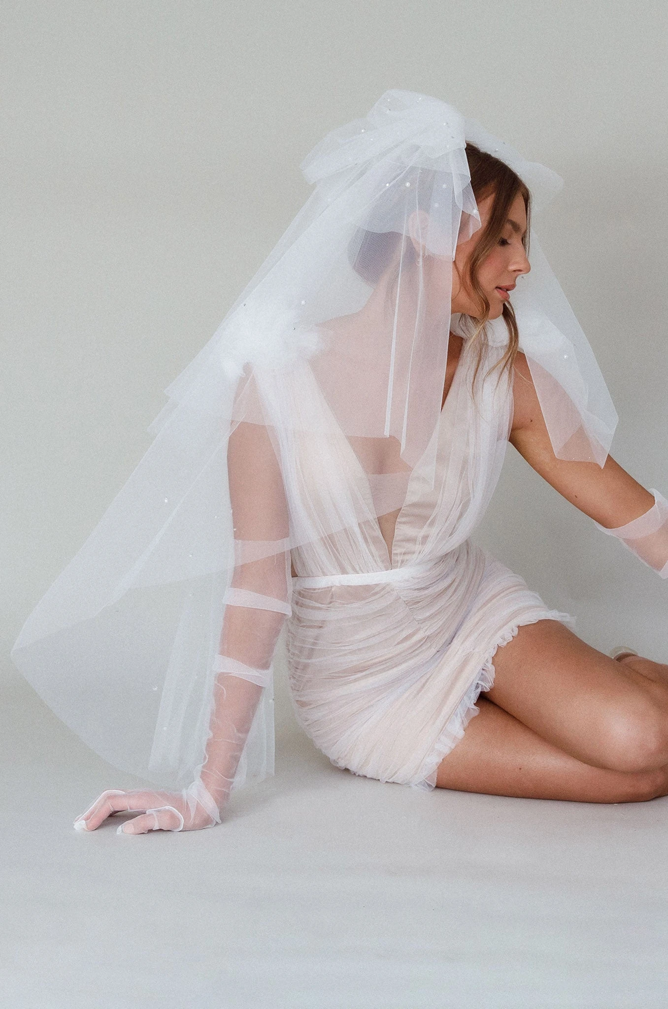 Unforgettable Pearl Veil White 7 Unforgettable Pearl Veil White - Image 5