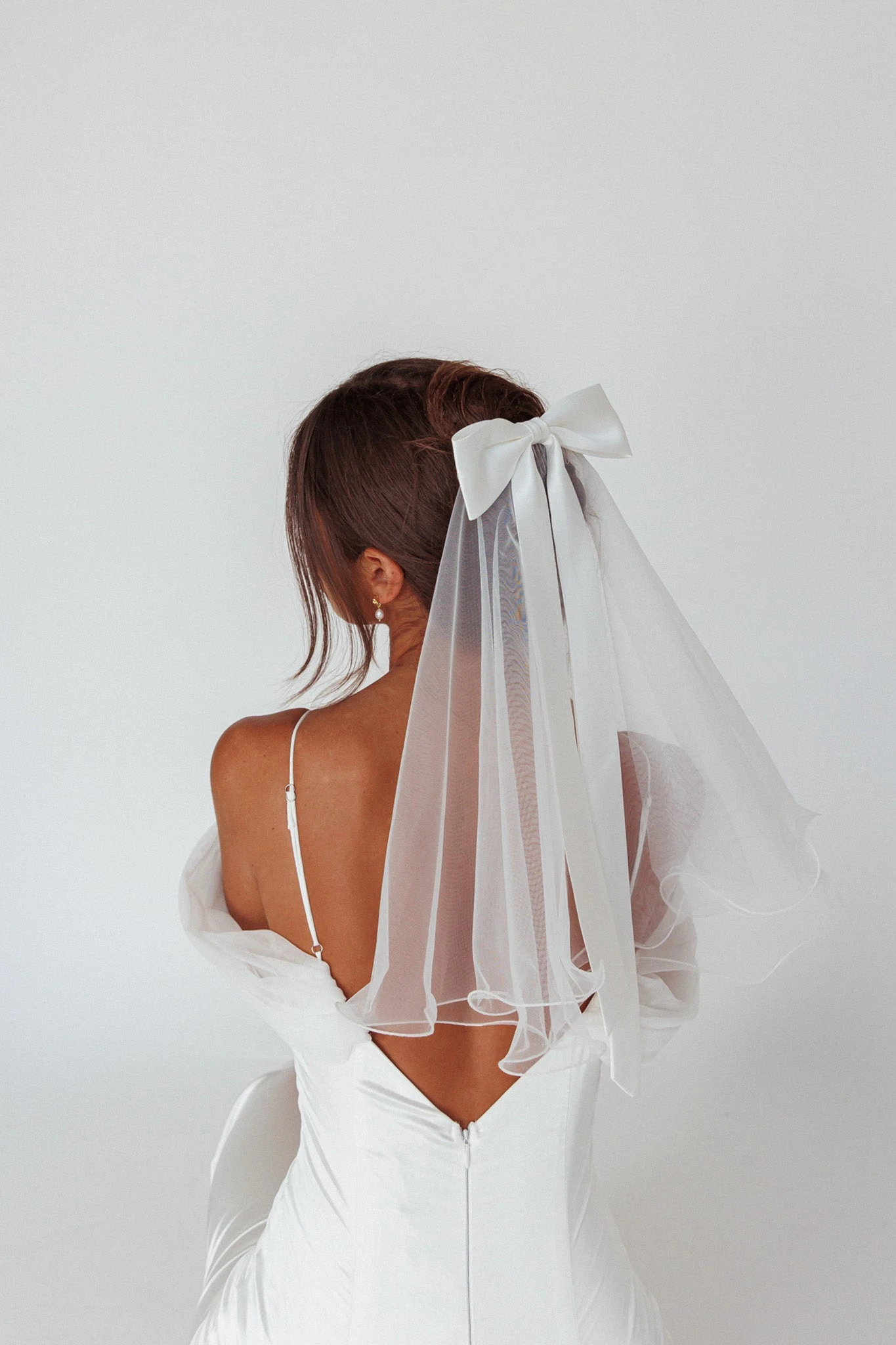 Florence Bow Bridal Veil White 4 Florence Bow Bridal Veil White - Image 2