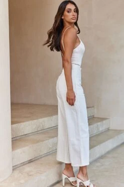 RSVP Cami Strap V-Bust Bodysuit Champagne -Selfie Leslie Shop KJ0158D01 CHAMPAGNE 5