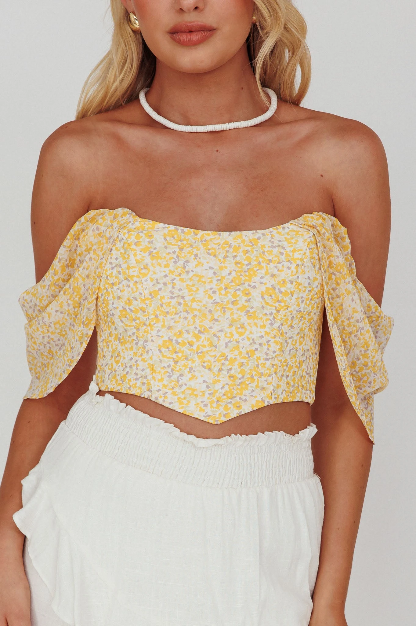 Brandy Off-Shoulder Pointed Hem Crop Top Mottled Print Yellow 5 Brandy Off-Shoulder Pointed Hem Crop Top Mottled Print Yellow - Image 4