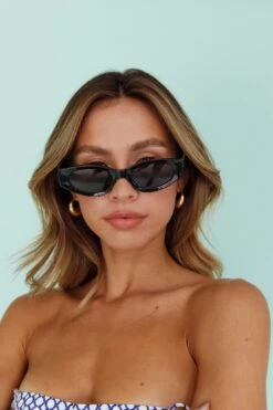 Janis Cat-eye Acetate Sunglasses Black -Selfie Leslie Shop SG002BLACK 6