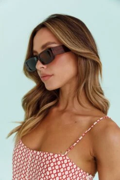 Hacker Classic 90's Square Frame Sunglasses Tea 13 Hacker Classic 90's Square Frame Sunglasses Tea -Selfie Leslie Shop SG003TEA 5