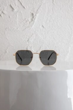 Sahara Aviator Sunglasses Black 13 Sahara Aviator Sunglasses Black -Selfie Leslie Shop SG010 20BLACK 2