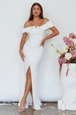 Gardena Off-Shoulder Maxi Dress Ivory 11 Gardena Off-Shoulder Maxi Dress Ivory -Selfie Leslie Shop SLIDM8836AP 20IVORY 4