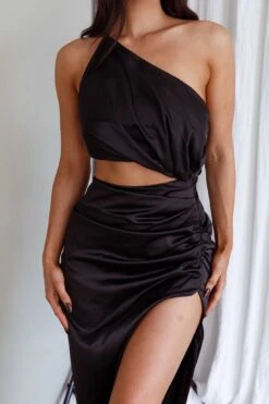 Alessa One-Shoulder Midi Dress Black -Selfie Leslie Shop SLLD9156 20BLACK 4