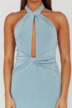 Ileana Twist Bodice Maxi Dress Light Blue -Selfie Leslie Shop SLLD9416 20LIGHT 20BLUE 4