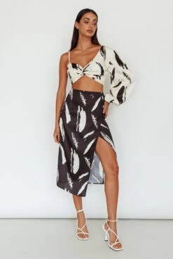 Amina Split Midi Skirt Printed Black -Selfie Leslie Shop SLS41400 20BLACK 9