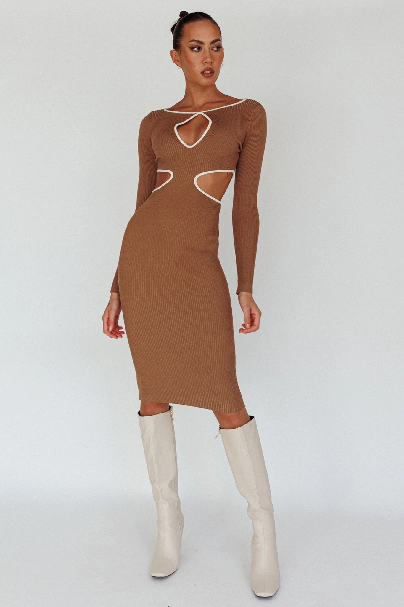 Jovie Keyhole Knit Midi Dress Mocha 5 Jovie Keyhole Knit Midi Dress Mocha - Image 3