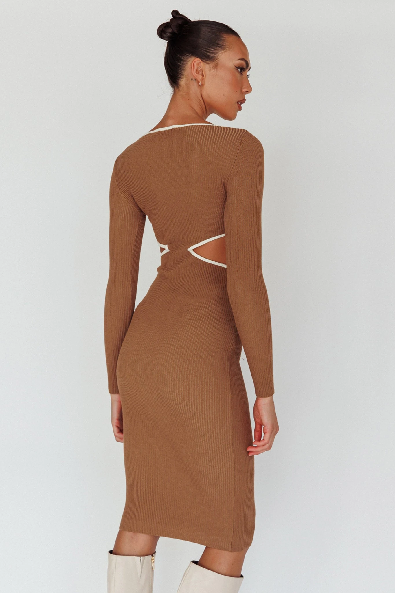 Jovie Keyhole Knit Midi Dress Mocha 4 Jovie Keyhole Knit Midi Dress Mocha - Image 2