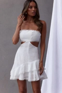 Majorca Cut-Out Waist Eyelet Dress White -Selfie Leslie Shop SR0180B 20WHITE 4