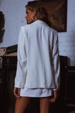 Vous Etes Belle Blazer White -Selfie Leslie Shop SR0652J C 20WHITE 7