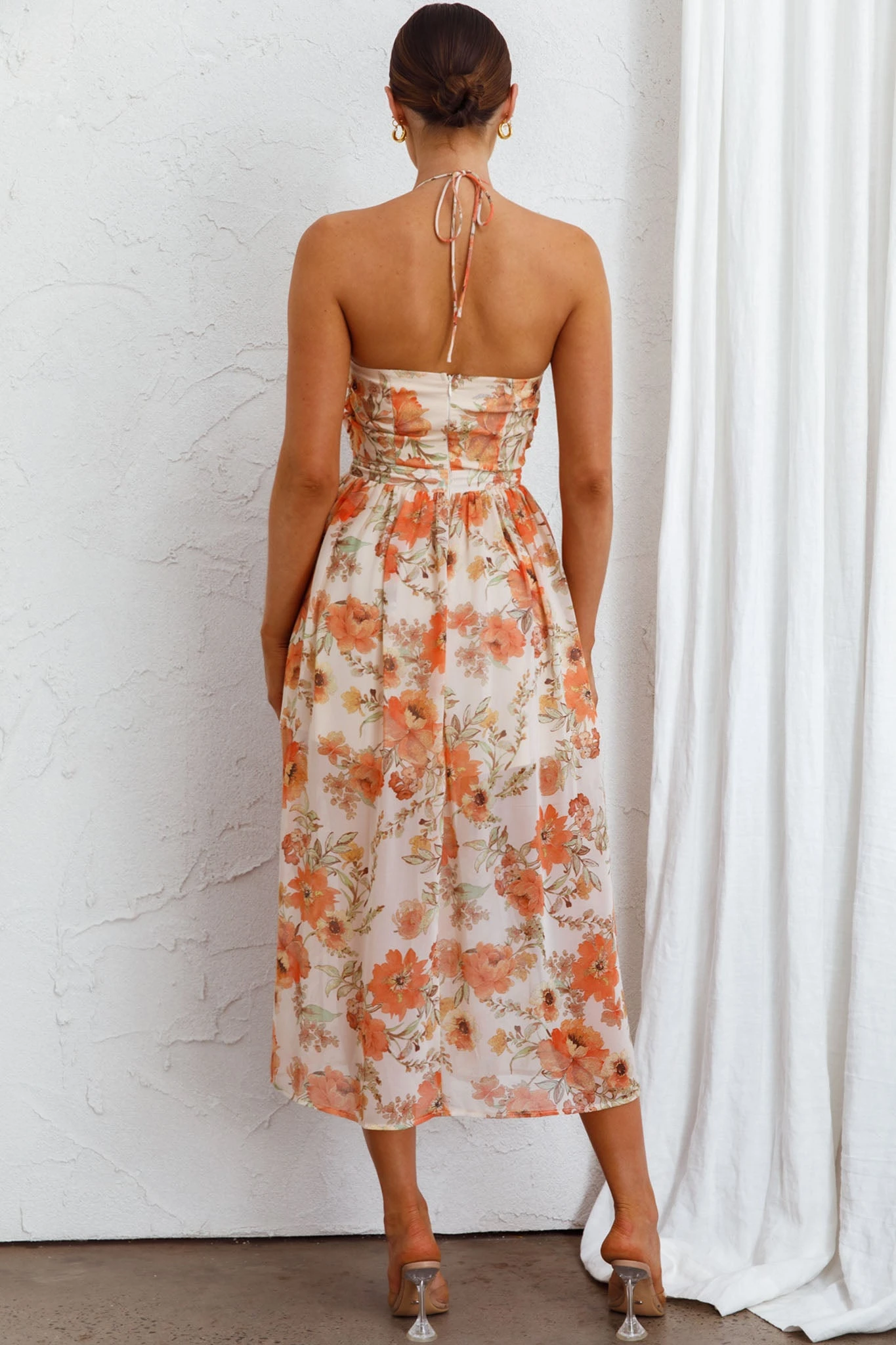 Los Feliz Tied Bust Halterneck Midi Dress Floral Beige 8 Los Feliz Tied Bust Halterneck Midi Dress Floral Beige - Image 6