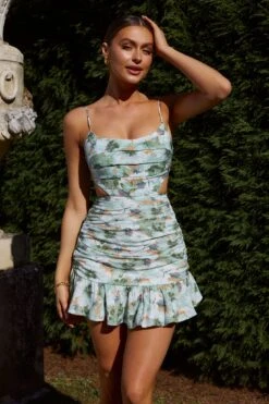 Augustine Pleated Detail Cut-Out Waist Dress Floral Green -Selfie Leslie Shop ST2827DC01 20GREEN 6