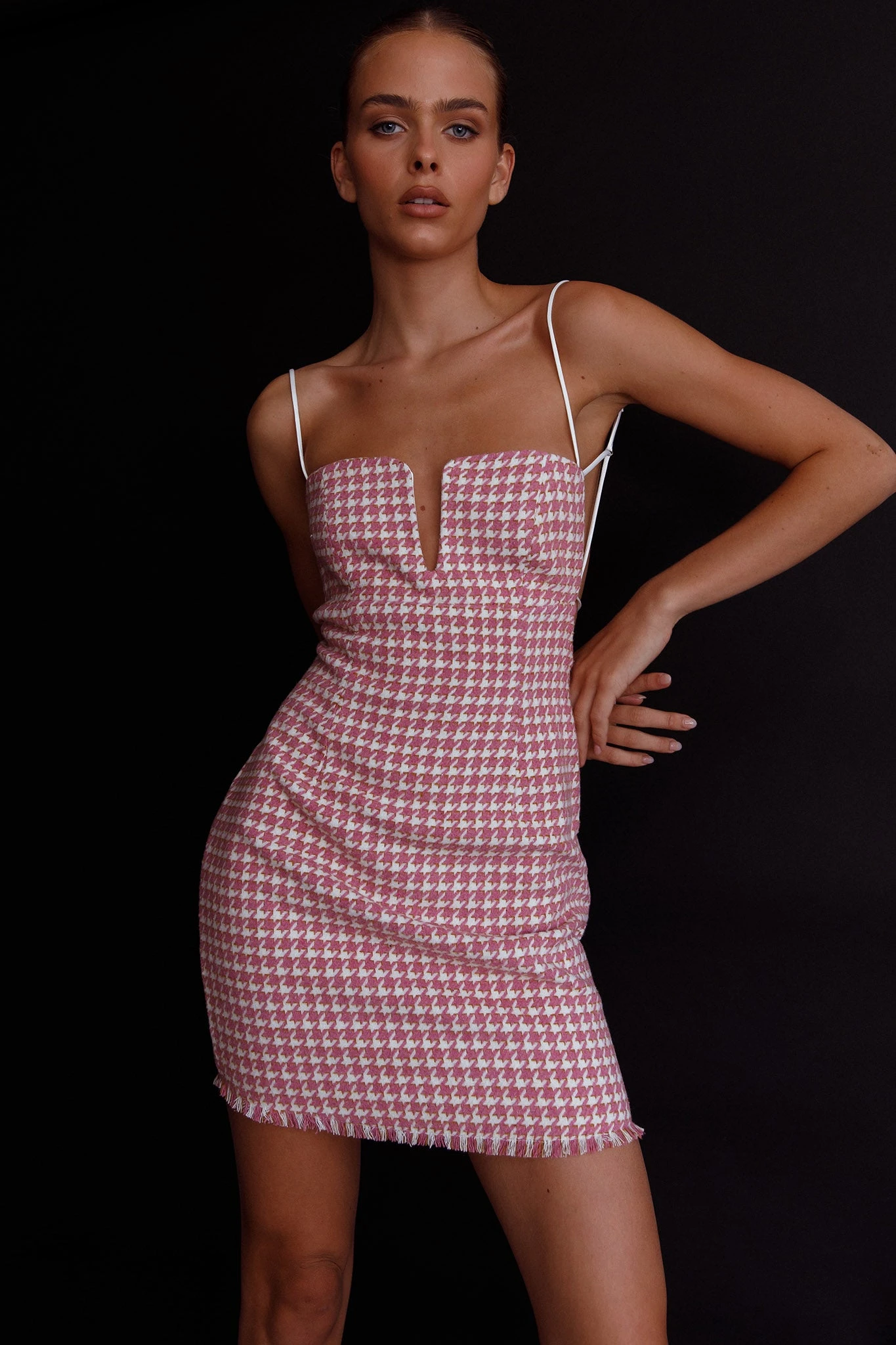Dolce Life Low Back Mini Dress Houndstooth Pink 7 Dolce Life Low Back Mini Dress Houndstooth Pink - Image 5