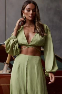 Lilian Long Sleeve Crop Top Olive -Selfie Leslie Shop ST3351B T 20OLIVE 4