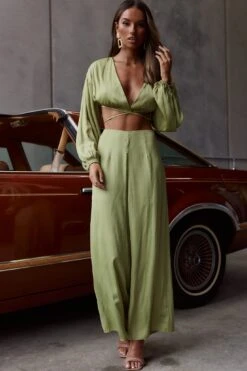 Lilian Long Sleeve Crop Top Olive -Selfie Leslie Shop ST3351B T 20OLIVE 8