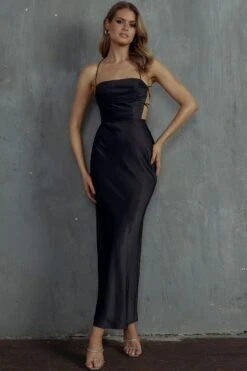 Heaven On Earth Lace-Up Back Maxi Dress Black 13 Heaven On Earth Lace-Up Back Maxi Dress Black -Selfie Leslie Shop ST3352D01 20BLACK 5