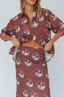 Just A Hunch Button Shirt Yin Yang Coco -Selfie Leslie Shop ST3641D04 T 20COCO 4