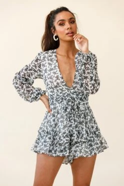 Maddox Fit & Flare Long Sleeve Romper Dainty Floral Print Black 12 Maddox Fit & Flare Long Sleeve Romper Dainty Floral Print Black -Selfie Leslie Shop T0374D31 BLACK 4