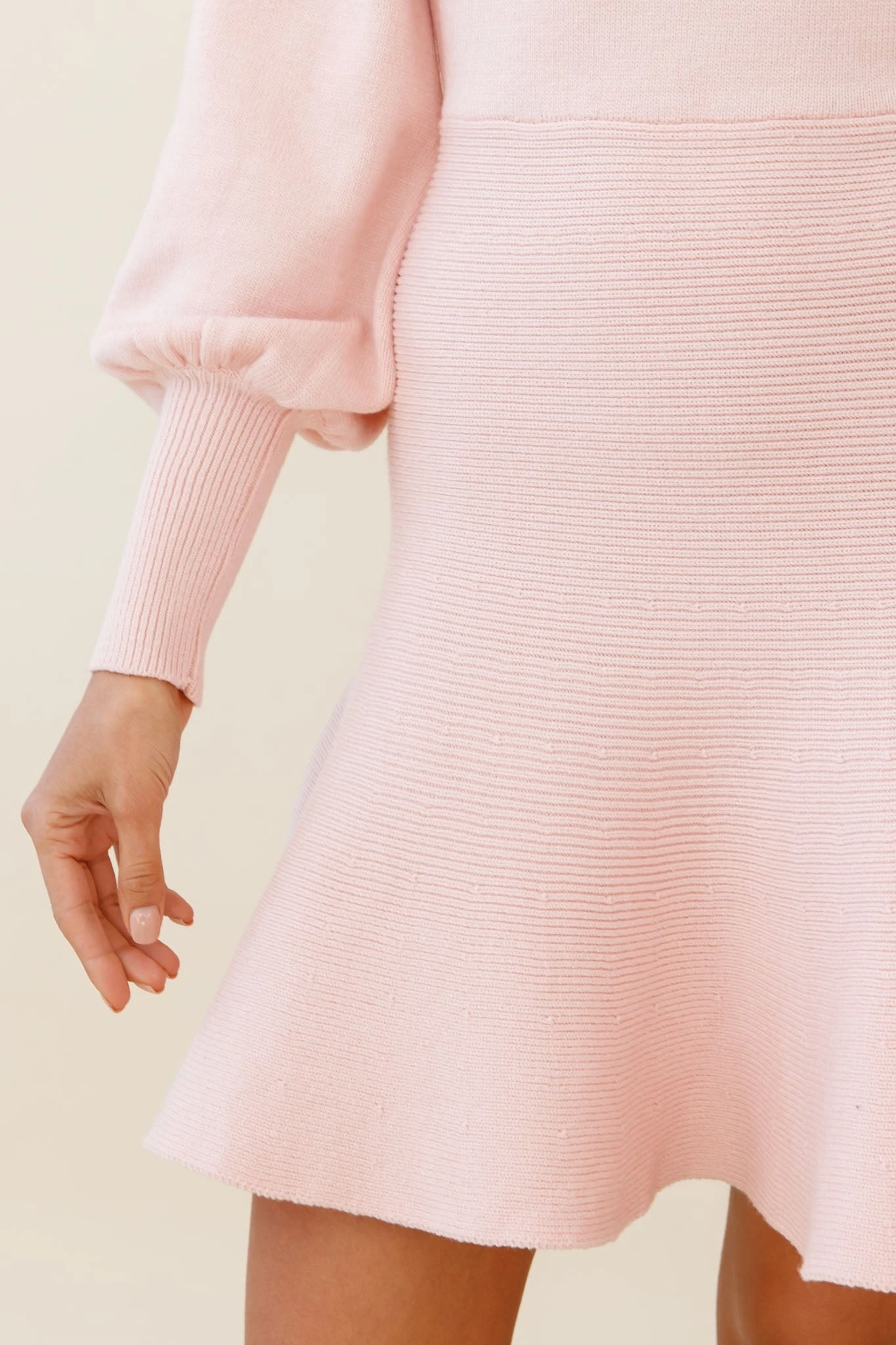 Montmarte Lantern Sleeve Fluted Hem Dress Blush 6 Montmarte Lantern Sleeve Fluted Hem Dress Blush - Image 4